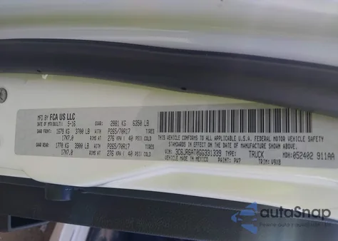 2016 Ram 1500 Tradesman из США, поврежденный, VIN 3C6JR6AT0GG331339